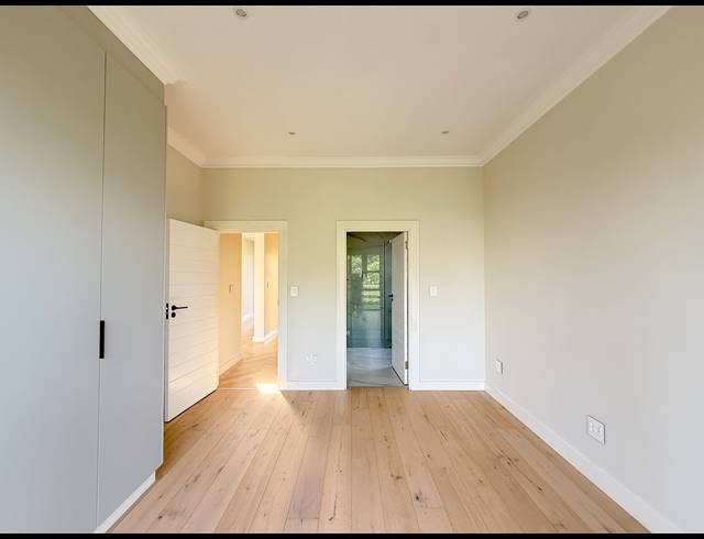 3 BEDROOM TOWNHOUSE FOR SALE IN SALT ROCK
